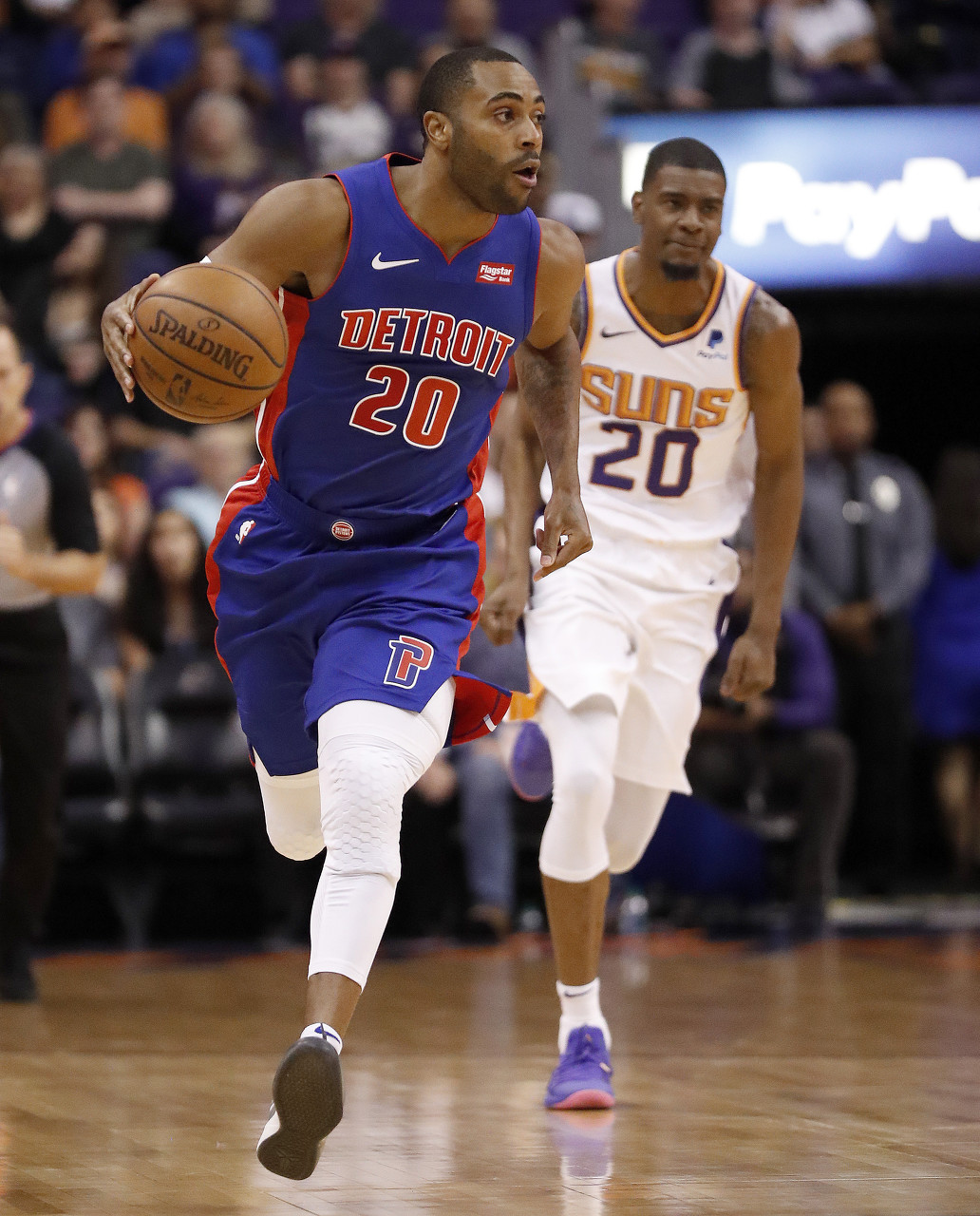 但这背后反 但这背后反