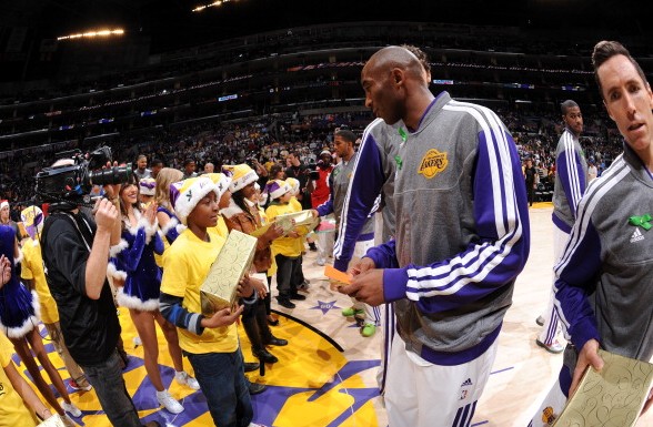 球迷带来惊 球迷带来惊