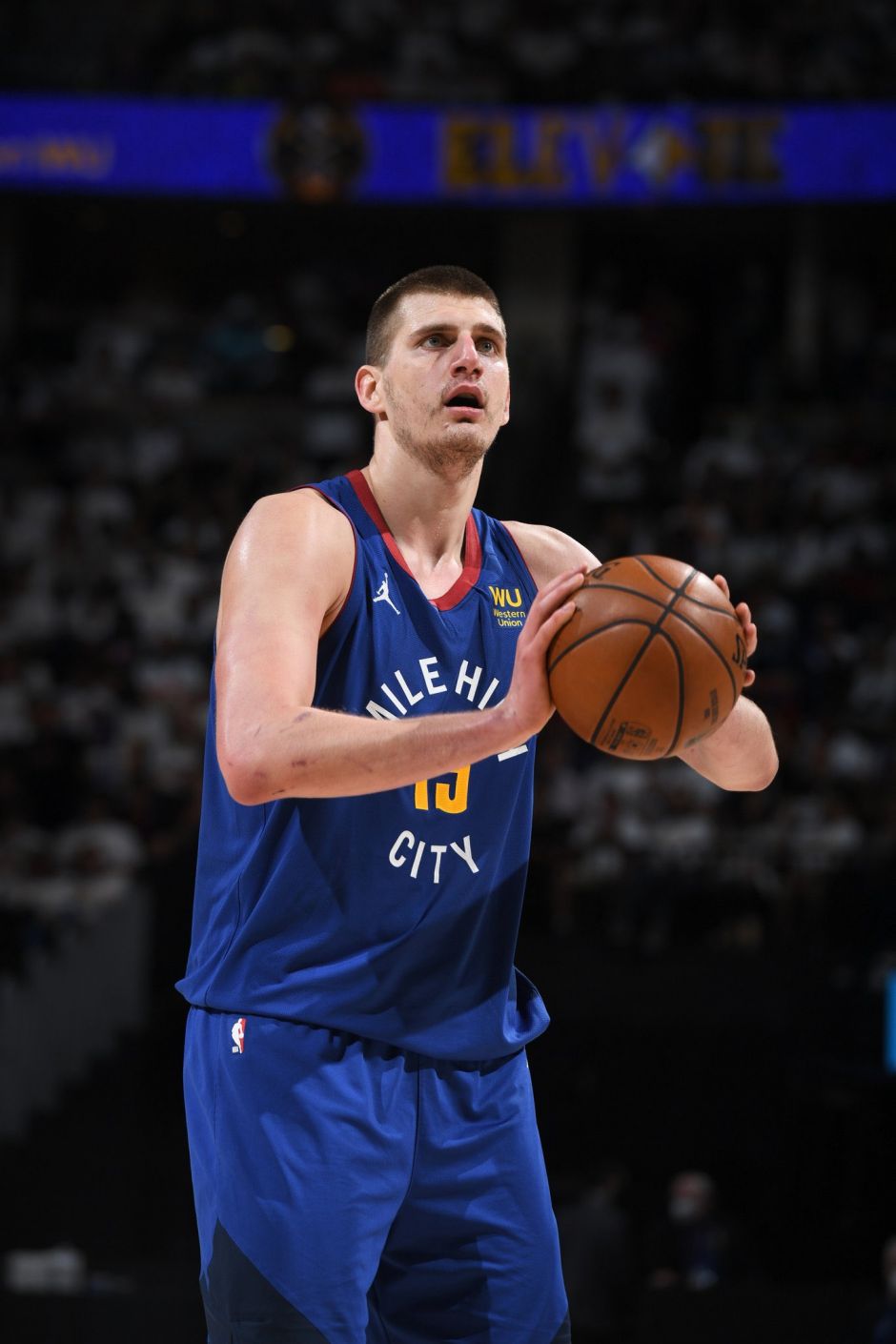 通过比赛让 通过比赛让