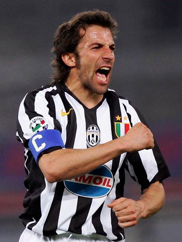 北京男篮3分险胜同曦残阵，周琦17+14，杰曼28+8末节关键先生！