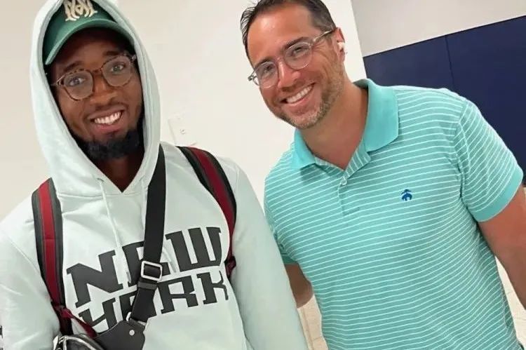 国米4‑0大胜科莫，一举登顶意甲积分榜